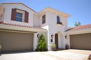 Selecting the Best Garage Door Material For Where You Live