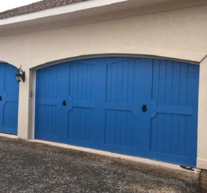 Materials You Could Use For Your Commercial Garage Door